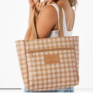 Aloha Collection Go-To Tote